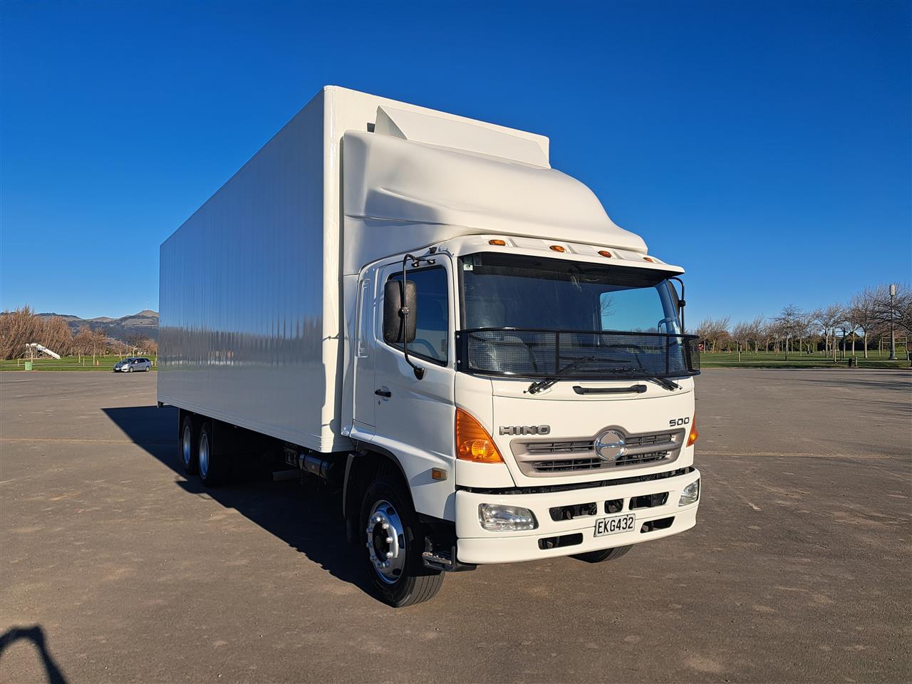 2008 Hino FM - 6x4 Furniture Body Tail Lift