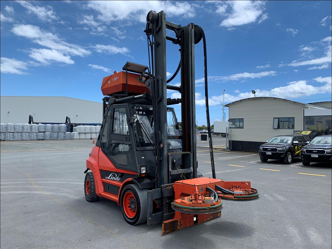 2009 Linde H70D - Linde forklift with Vacuum Clamp TR own clamp