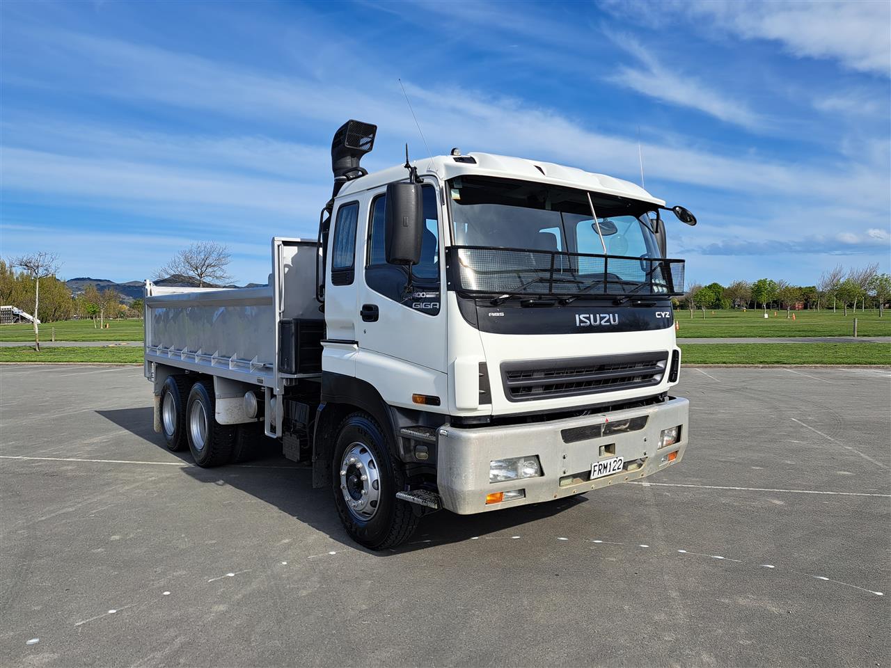 2010 Isuzu CYZ - 6x4 Steel Tipper