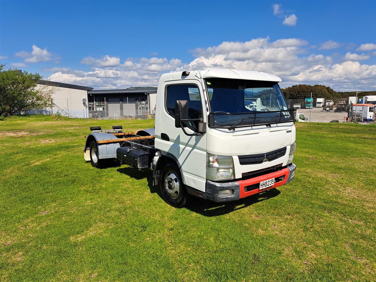2014 FUSO Canter - 4x2 Cab Chassis 