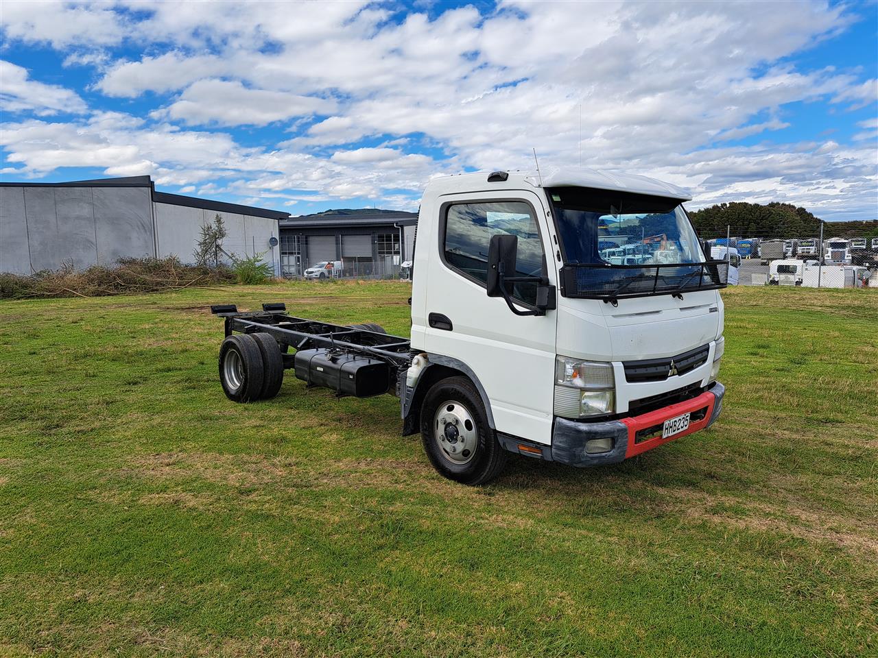 2014 FUSO Canter - 4x2 Cab Chassis 