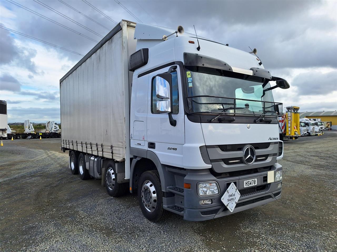 2014 Mercedes-Benz ACTROS - 8x4 Elite Curtainsider