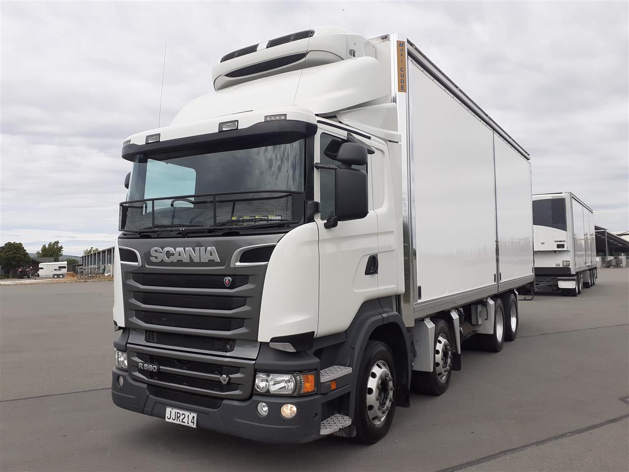 Image - 2015 Scania R - 8x4 Insulated Body - Glide Side