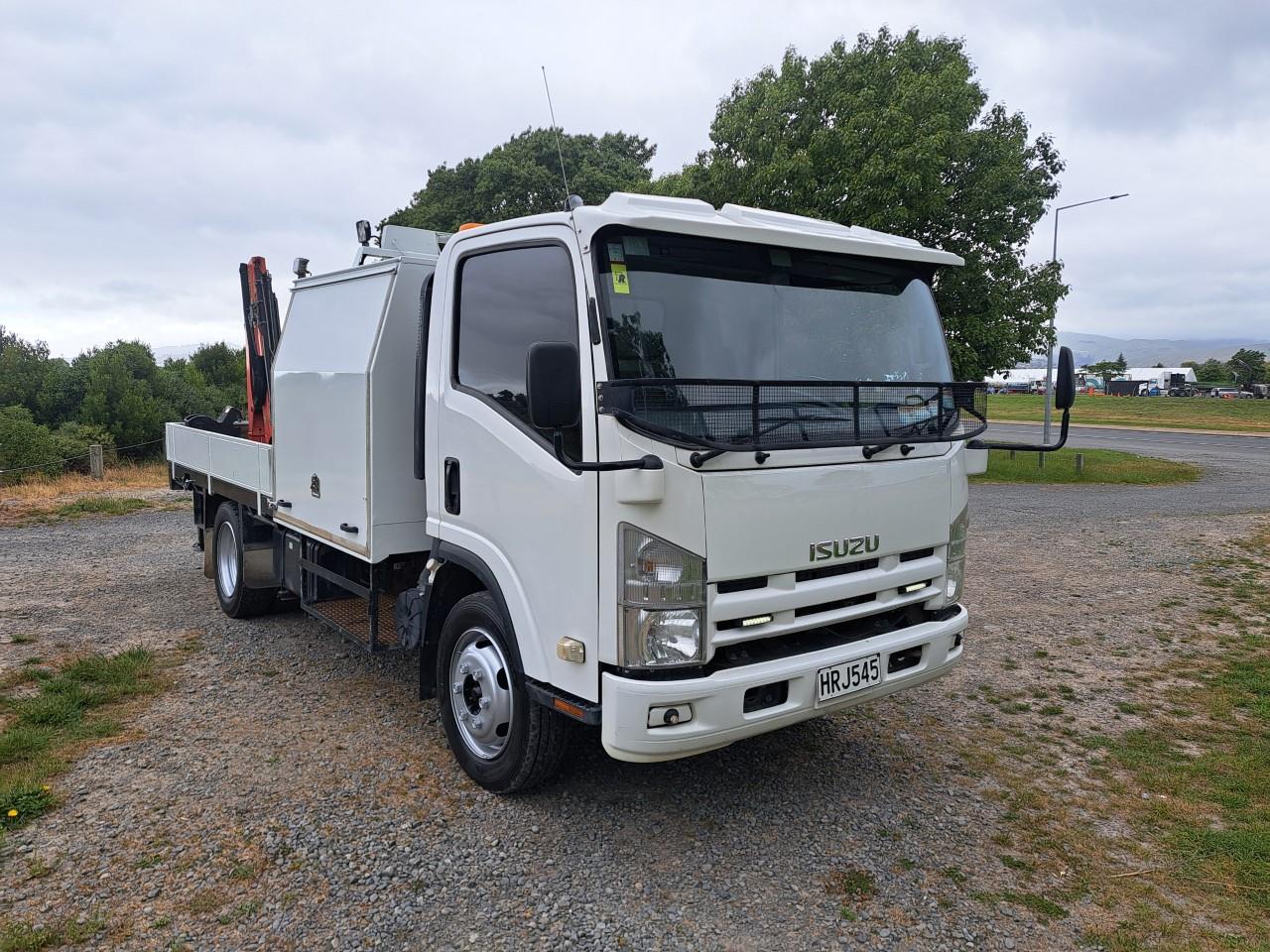 2014 Isuzu N SERIES - 4x2 Service Truck Flat deck w/ Crane